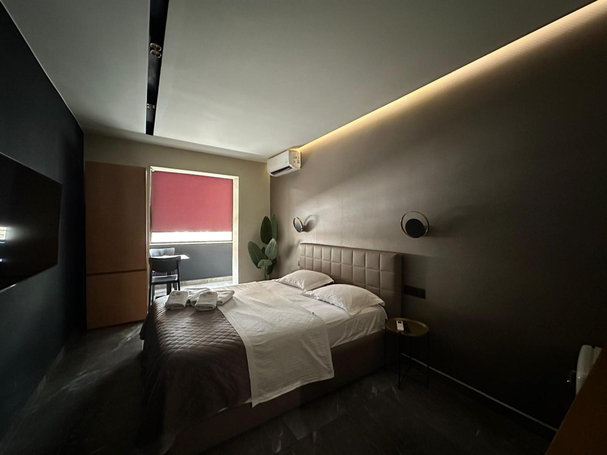 La Mirage Suites & Apartments Tirana Exterior photo